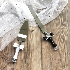 Bride and Groom Dressed Wedding Cake Knife Server Set