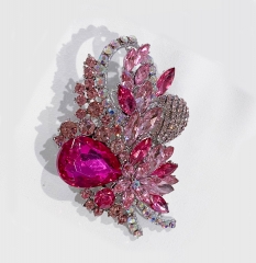 Pink Flower Pattern Brooch Studded with Rhinestones for Women Wedding Bouquet Sweater