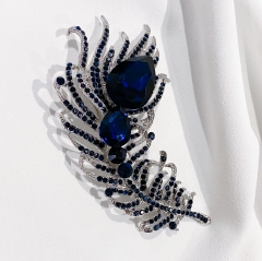 Navy Blue Zircon Rhinestone Pave Peacock Feather Shape Fashion Brooch on Wedding Bouquet